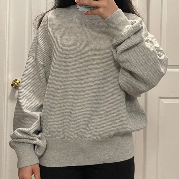 New Grey Textured Sweater - Picture 5 of 5